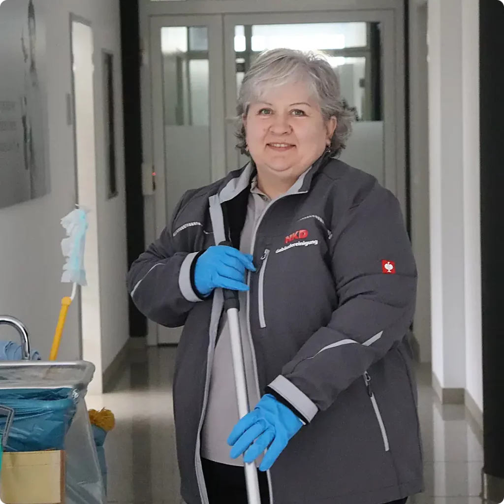 Elena Rescheleit bei der Arbeit